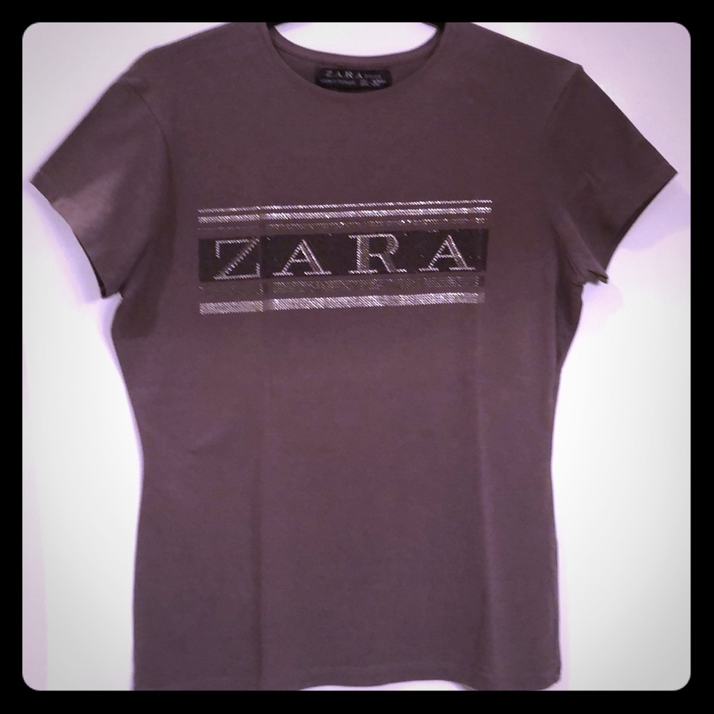 NWOT  ZARA TEE SHIRT !